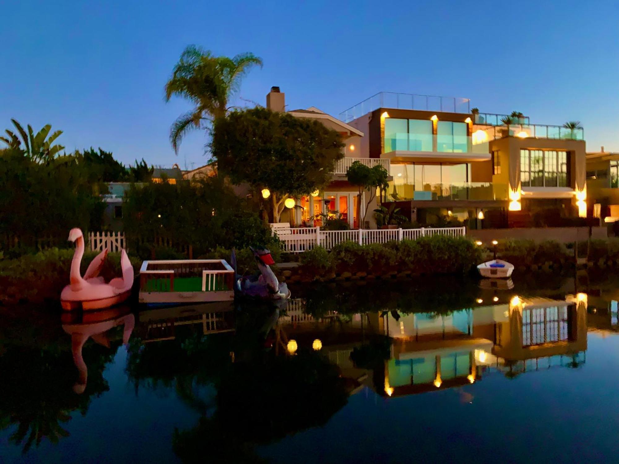 Chic Venice Beach Bungalow Steps From The Canals & Beach Los Ángeles Exterior foto